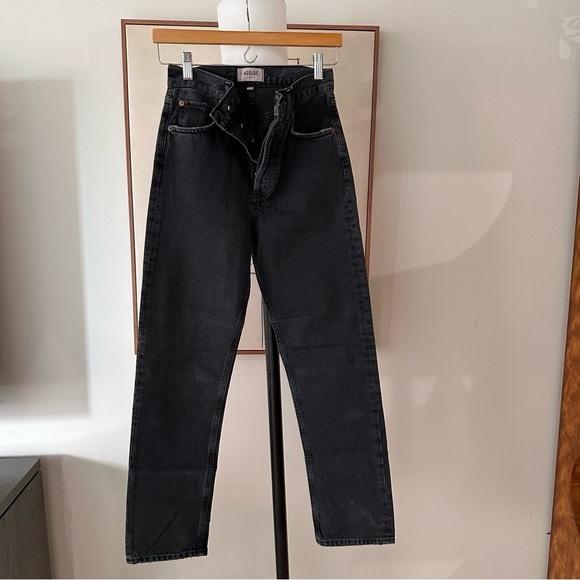 NWOT AGolde 90’s mid rise loose fit 23